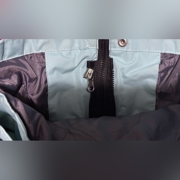 090 Free Country | EUC Women’s Hooded Water-Resistant Jacket (size 2XL) - Picture 13 of 16